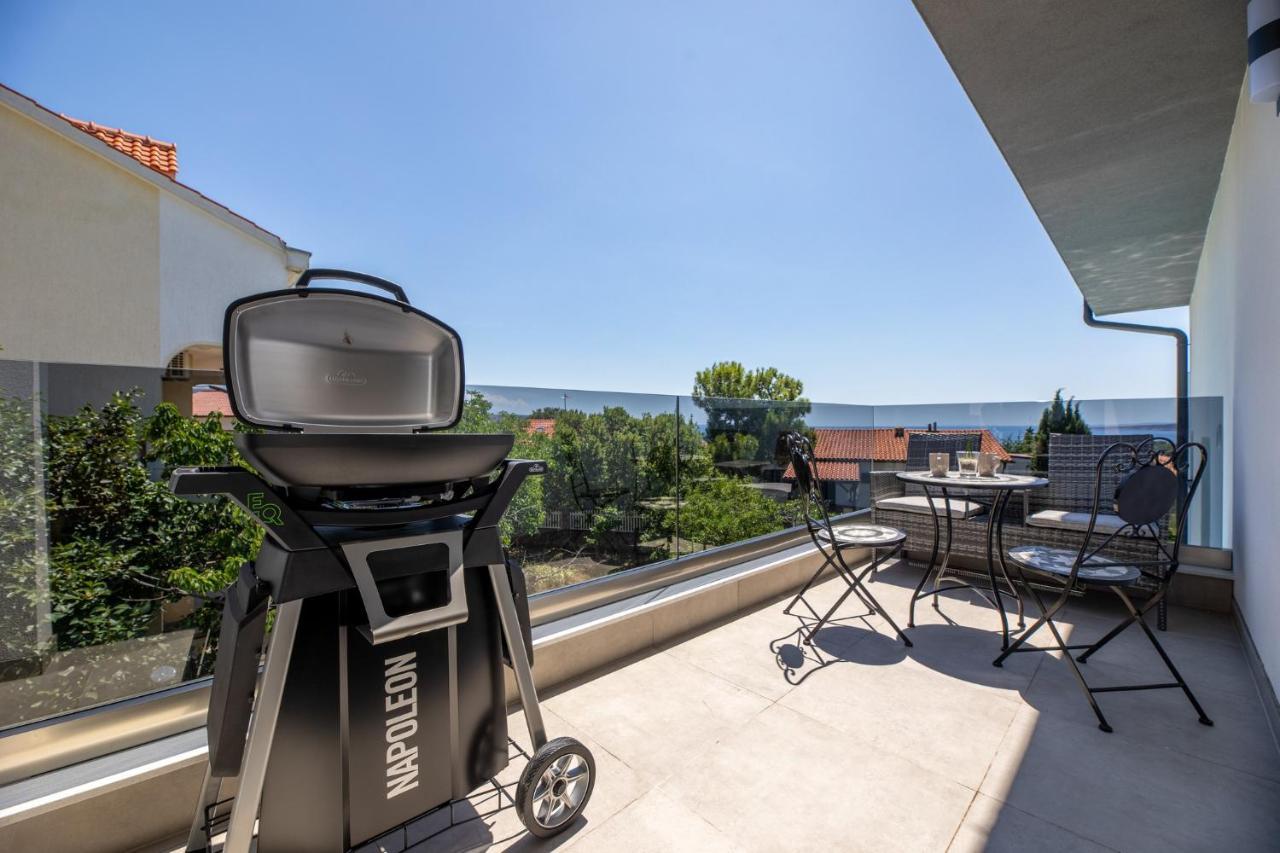 Luxury Villa Adria Apartments Krk Town Luaran gambar