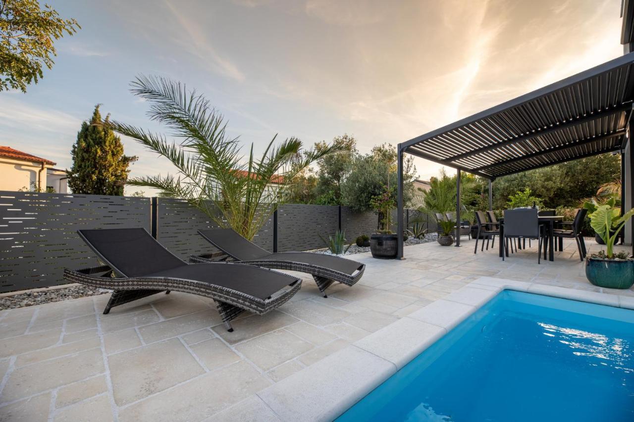 Luxury Villa Adria Apartments Krk Town Luaran gambar