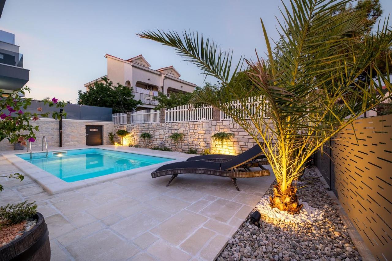 Luxury Villa Adria Apartments Krk Town Luaran gambar
