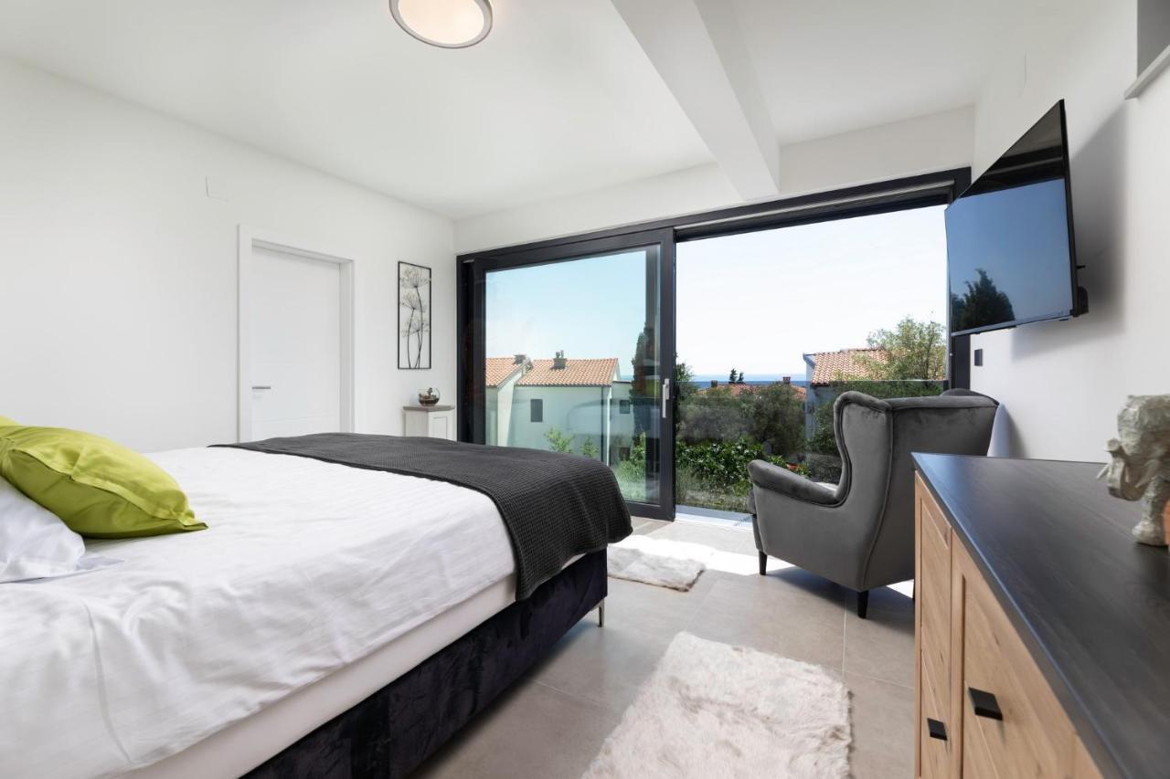 Luxury Villa Adria Apartments Krk Town Luaran gambar