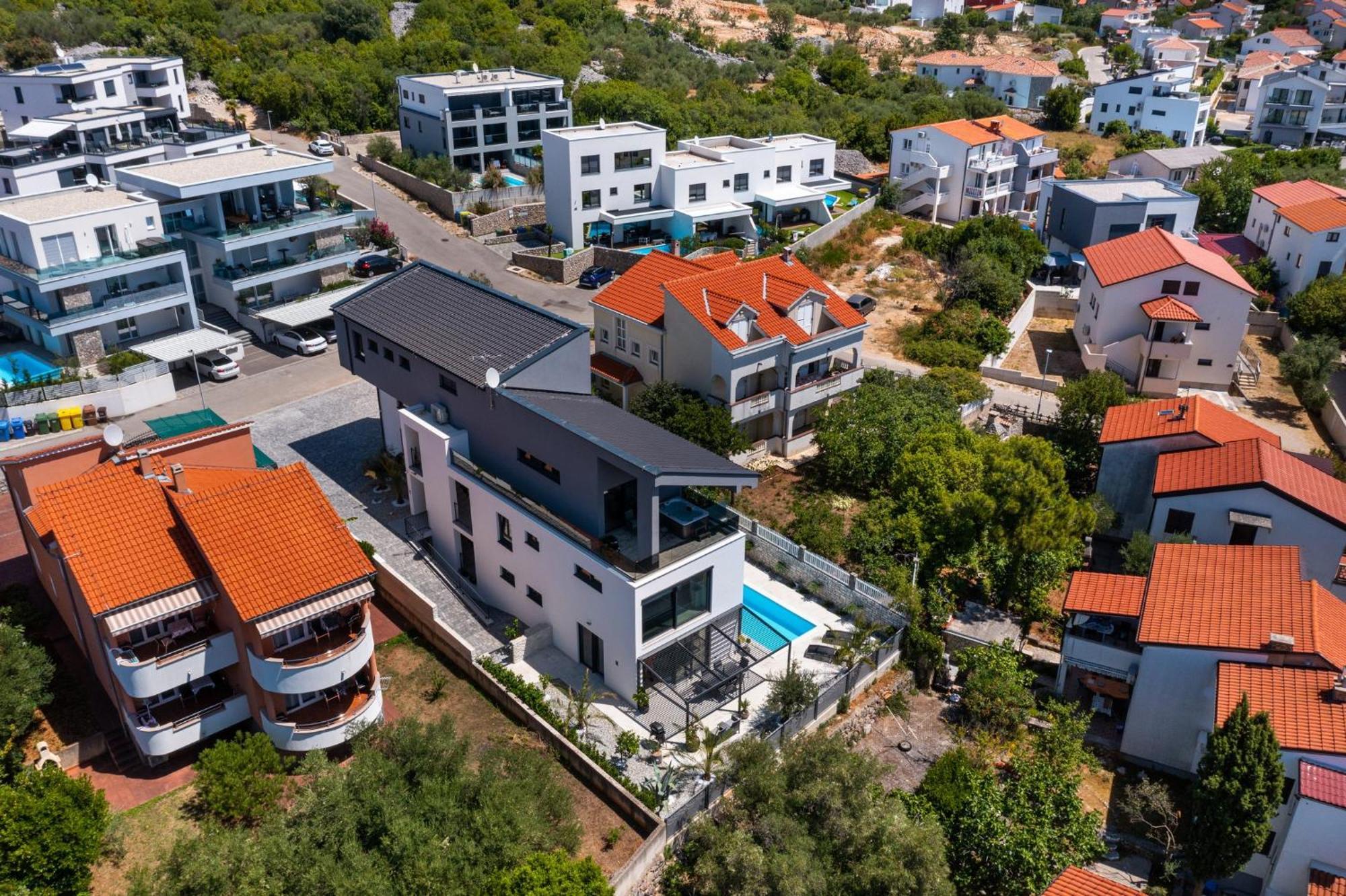 Luxury Villa Adria Apartments Krk Town Luaran gambar