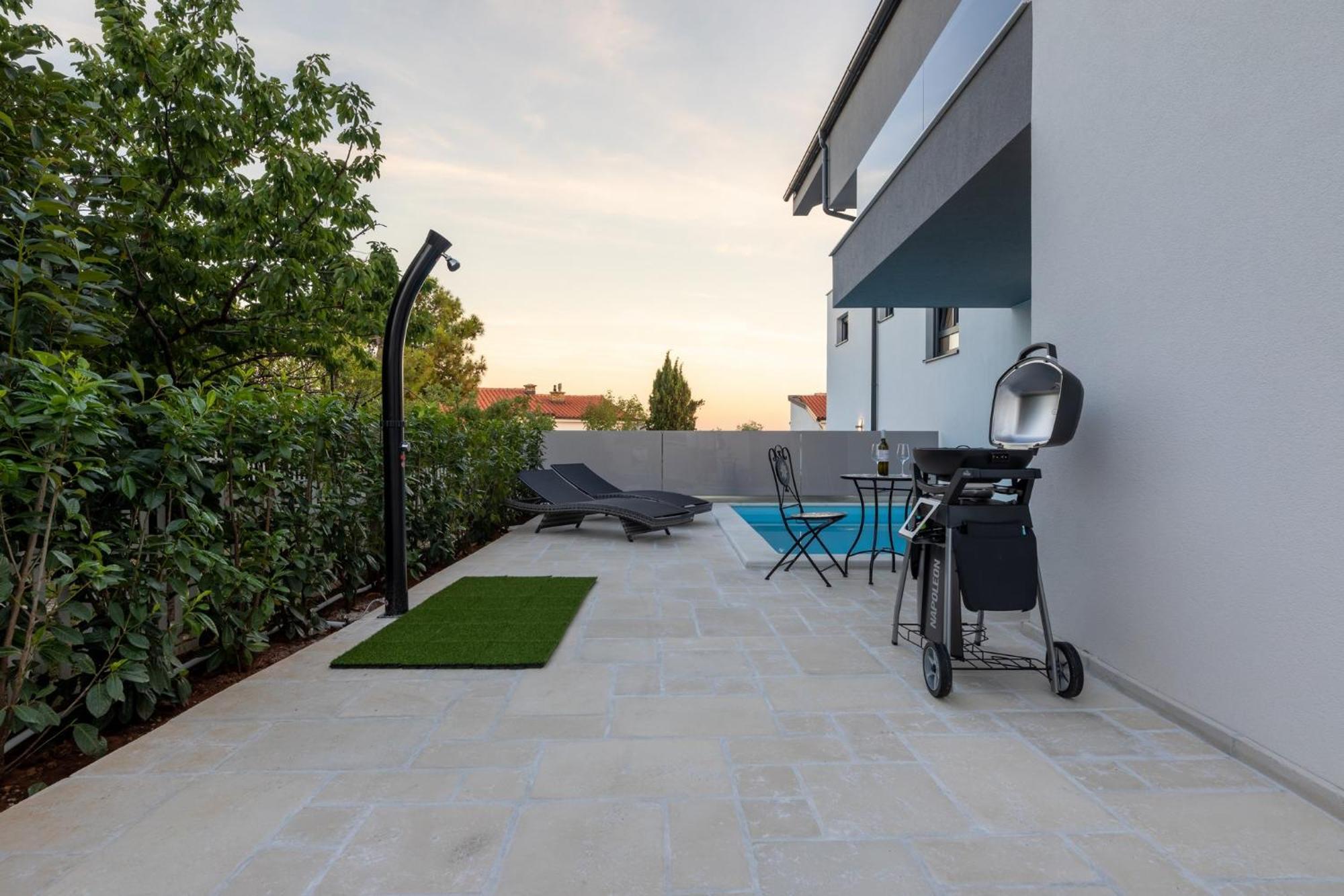 Luxury Villa Adria Apartments Krk Town Luaran gambar