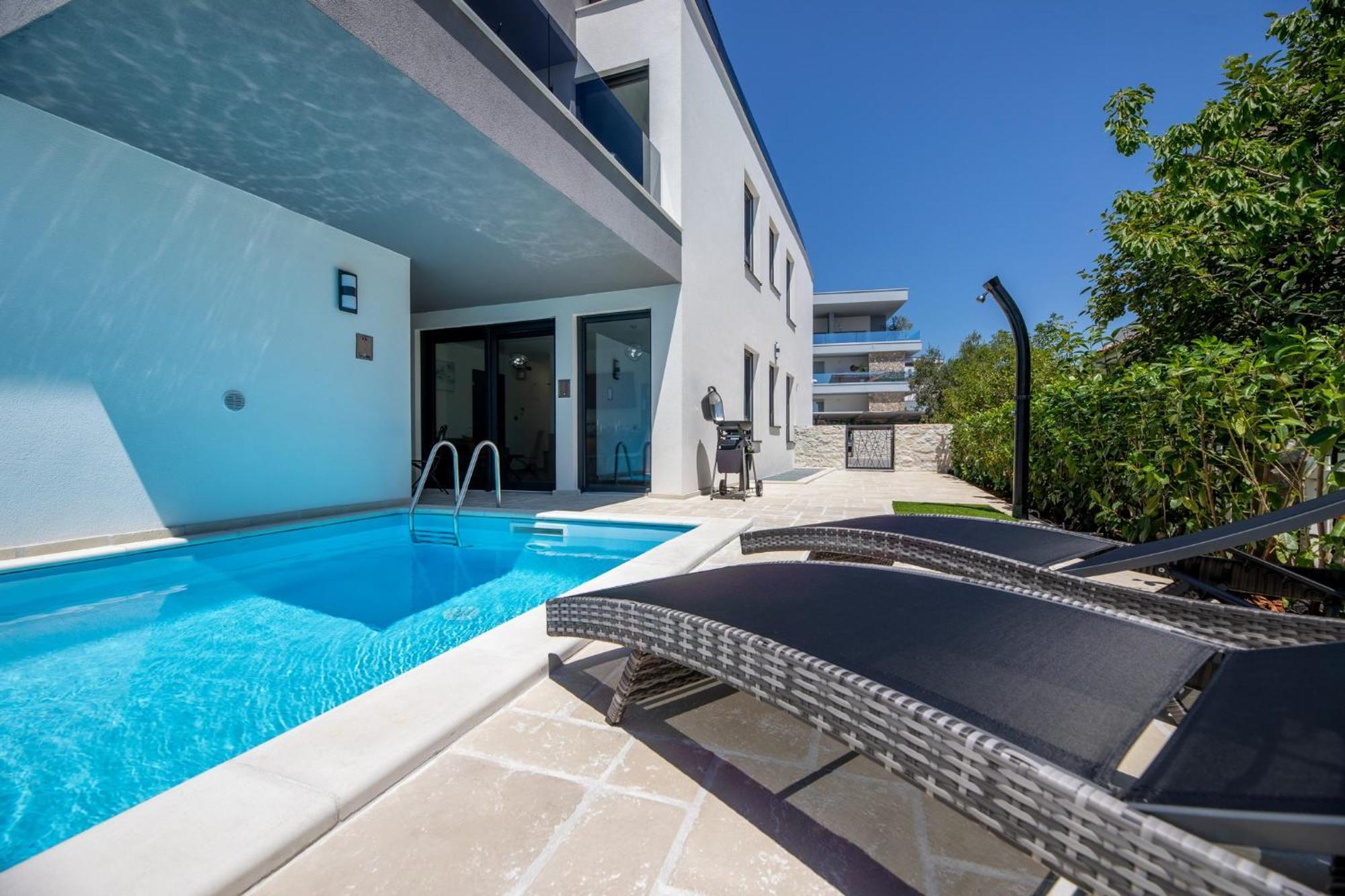 Luxury Villa Adria Apartments Krk Town Luaran gambar
